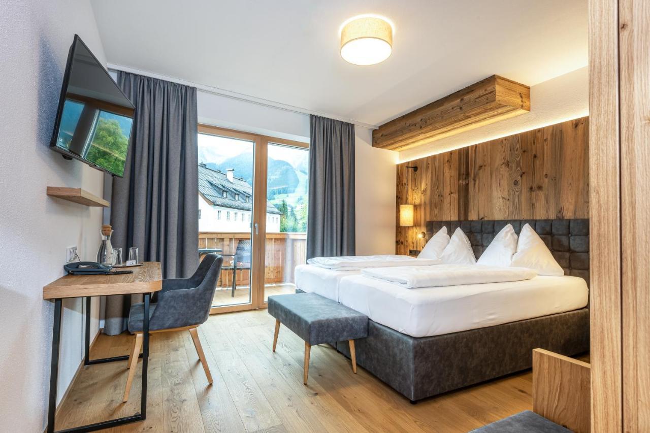 Hotel Goldener Stern Абтенау Екстериор снимка